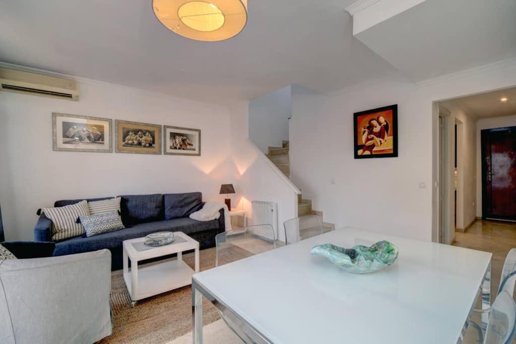Appartamento Duplex Con Vistas Al Mar La Línea de la Concepción Esterno foto
